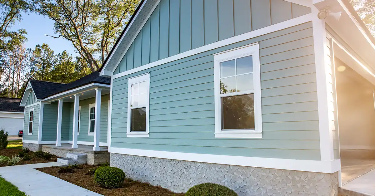 9 Cheap Siding Options For Your House In 2025